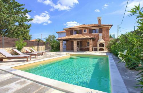 Pinezici Maison | Holiday House Ursa