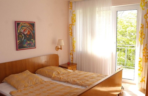 Bierstadt Maison | Holiday house Wiesbaden for 1 - 4 persons with 3 bedrooms - Row house
