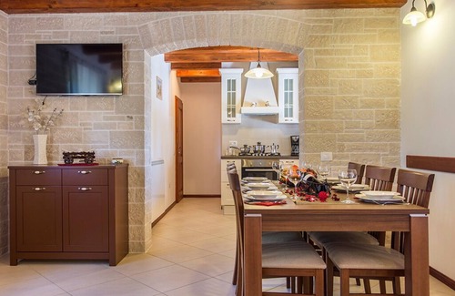 Bicici Maison | Holiday house with a private swimming pool and garden