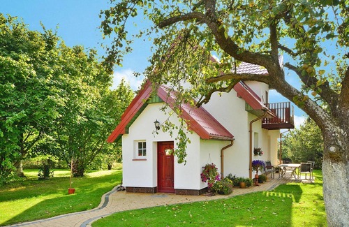 Slawno Maison | Holiday house with large garden, Noskowo