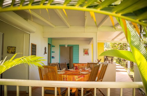 Bouillante Cottage | Gîte 4/6 p dans la résidence Les Jardins de l'espérance, piscine, plage à 2 km !