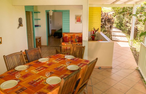 Bouillante Cottage | Gîte 4/6 p dans la résidence Les Jardins de l'espérance, piscine, plage à 2 km !