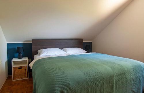 Brezice Maison | Holiday house Zarja - with sauna and hot tub