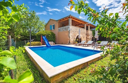 Gradisce Maison | Maison de vacances Zminj pour 1 - 16 personnes avec 6 chambres à coucher - Maison de vacances