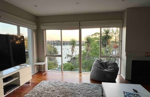 Northwood Maison | Holiday in this beautiful harbourside retreat.