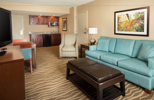 Lenexa Hôtel | Holiday Inn and Suites Overland Park West by IHG