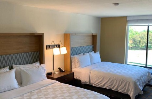 Mid City South Hôtel | Holiday Inn Baton Rouge-South by IHG