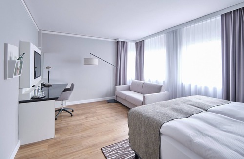 Schoenefeld Hôtel | Holiday Inn Berlin Airport - Conference Centre by IHG