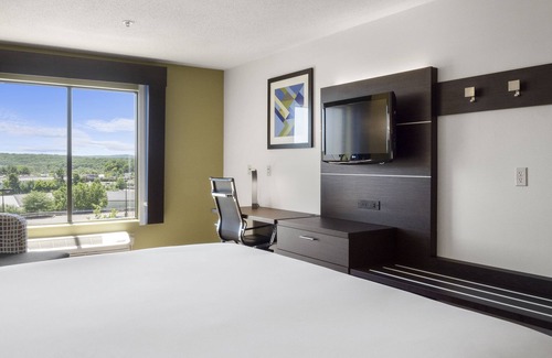 Newton Hôtel | Holiday Inn Express and Suites Newton by IHG