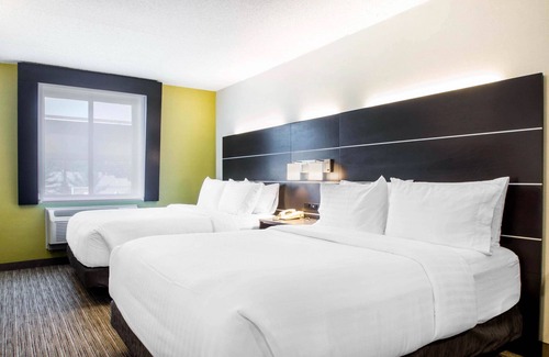 Colonie Hôtel | Holiday Inn Express and Suites Albany Airport- Wolf Road by IHG