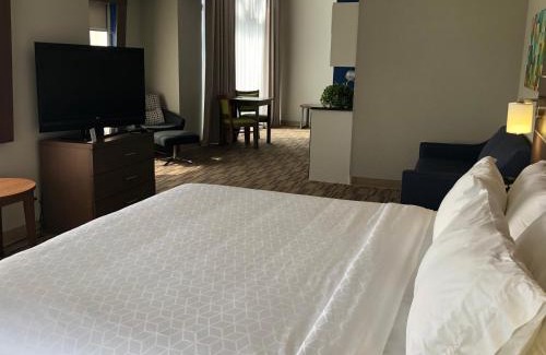 Milford Hôtel | Holiday Inn Express and Suites Quakertown - Allentown Area by IHG