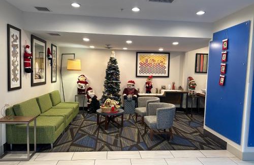 Holiday City Hôtel | Holiday Inn Express Hotel & Suites Bryan-Montpelier by IHG