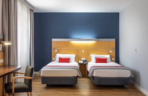Paco De Arcos Hôtel | Holiday Inn Express Lisbon - Oeiras by IHG