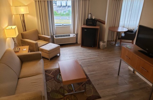 Bairdford Hôtel | Holiday Inn Express Pittsburgh North by IHG