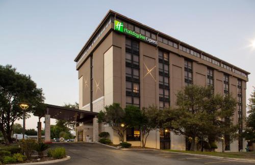 Crownhill Park Hôtel | Holiday Inn Express - San Antonio Airport by IHG