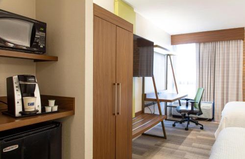 Crownhill Park Hôtel | Holiday Inn Express - San Antonio Airport by IHG