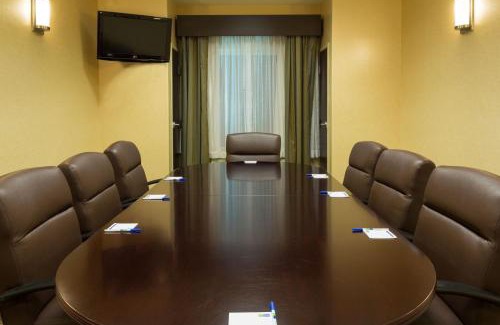 Moultrie Hôtel | Holiday Inn Express & Suites Moultrie by IHG