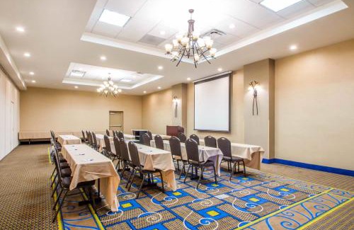 Newtonville Hôtel | Holiday Inn Express & Suites - Albany Airport - Wolf Road by IHG