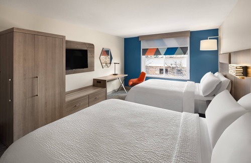 North Central Omaha Hôtel | Holiday Inn Express & Suites Cherry by IHG