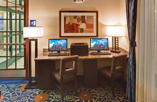 Novi Hôtel | Holiday Inn Express & Suites Detroit - Novi by IHG