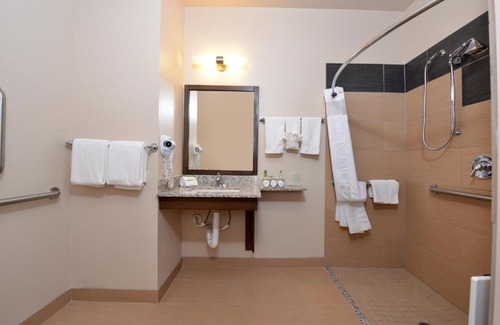 Globe Hôtel | Holiday Inn Express & Suites Globe by IHG