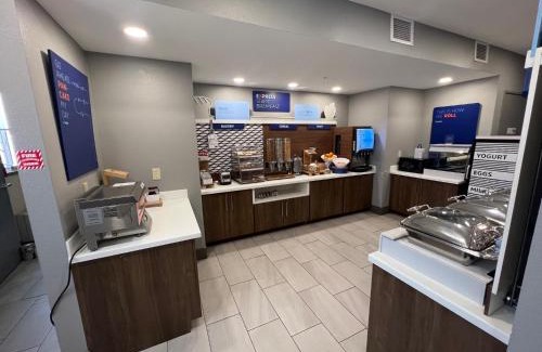Park City Hôtel | Holiday Inn Express - Wichita North - Park City by IHG