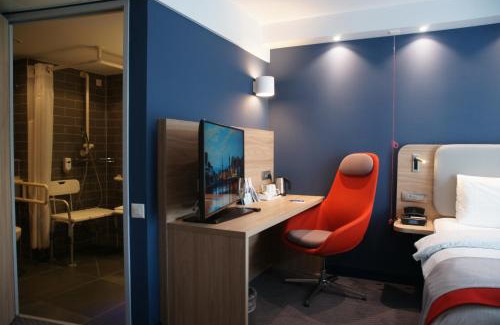 Ruemlang Hôtel | Holiday Inn Express Zürich Airport by IHG