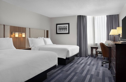 Cummings Hôtel | Holiday Inn Ottawa East by IHG