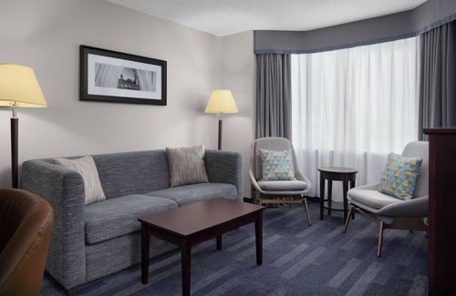 Cummings Hôtel | Holiday Inn Ottawa East by IHG