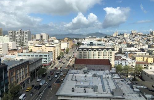 Nob Hill Hôtel | Holiday Inn San Francisco - Golden Gateway newly renovated with No Resort Fee