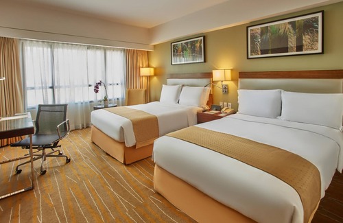 San Lorenzo Hôtel | Holiday Inn & Suites Makati by IHG