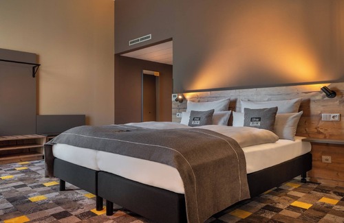 Oberesslingen Hôtel | Holiday Inn - the niu, Timber Esslingen by IHG