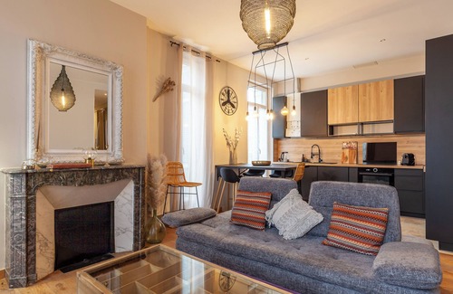 Le Chapitre Appartement | Location de vacances, appartement familial pour 7 personnes avec balcon et Wi-Fi