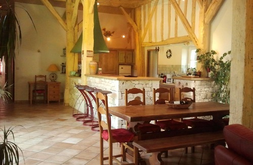 Rayet Maison | Belle maison avec piscine en campagne: le gite lamoutole près de Villereal