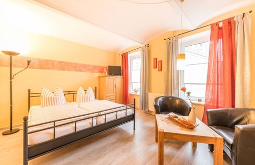 Stralsund Appartement | Chambre de vacances III - Chambre de vacances Zur Quelle