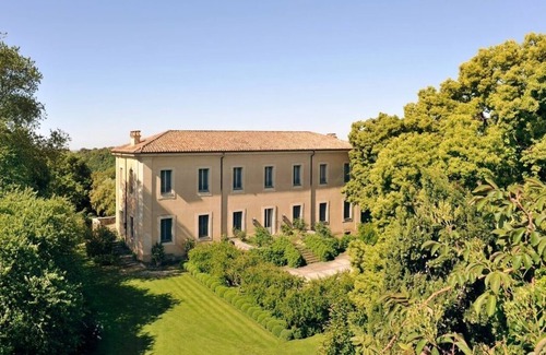 Cori Villa | vacances vacances grande villa location italie, lazio, près de rome, piscine, air conditionné, jardins, vue, grand domaine, château