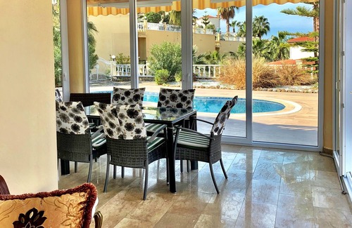 Kargicak Villa | chalet Ferienvilla- piscine privée « NEPTUNE » et panorama imprenable sur