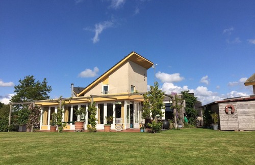 Koudum Villa | Villa de vacances sur l'eau des lacs de la Frise