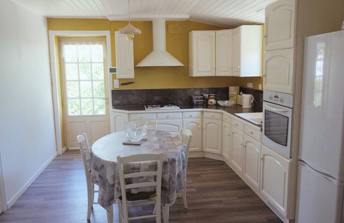 Talmont-Saint-Hilaire Chalet De Ski | Des vacances à 6 à Talmont St Hilaire