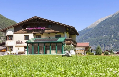 Runhof Appartement | Vacances dans un endroit idéal - hiver et été - meilleurs domaines skiables (par exemple Sölden) à proximité