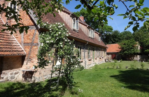 Dummerstorf Cottage | Vacances dans le presbytère historique près de Rostock loin du tourisme de masse