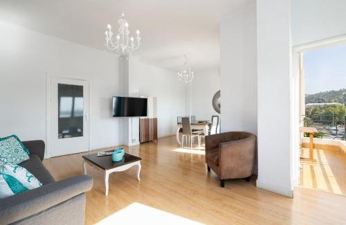 Ensanche Centro Appartement | Holidays2Malaga Terraza & junto puerto deportivo
