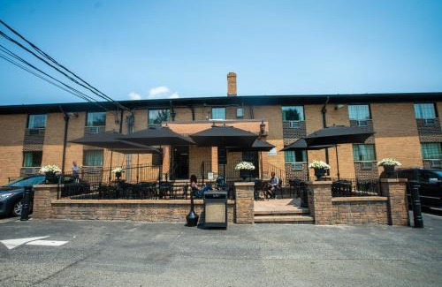 The Waterfront Hôtel | Holland Hotel Free Parking Jersey City