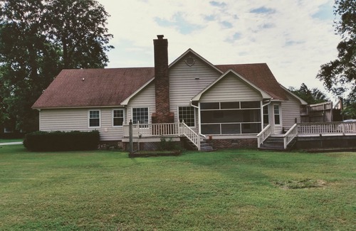 Lake Waccamaw Maison | Hollingsworth's Premium Getaway!