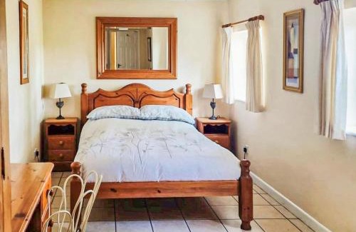 Bramerton Maison | Holly Lodge