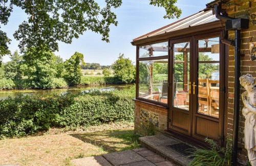 Bramerton Maison | Holly Lodge