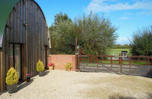 East Brent Maison | Holly's Barn