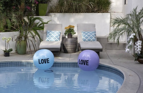Hollywood Dell Appartement | Fab HOLLYWOOD Double-suite - une oasis de luxe, une piscine moderne et une suite king!