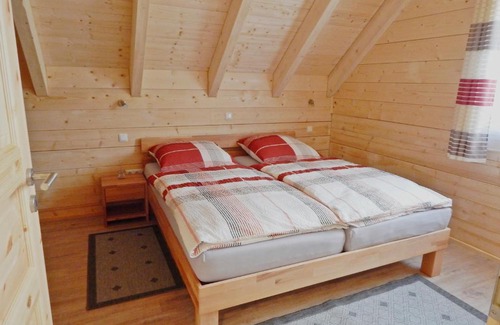 Kelheimwinzer Appartement | Holzblockhaus Stark