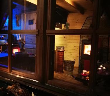 Wuthenow Maison | Holzhaus Waldwichtel am Wald und See
